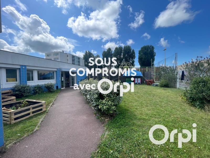 Immeuble - 213 m² - 1 pièce