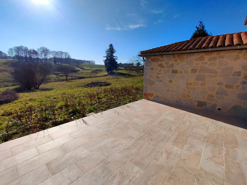 Maison - 107 m² - 4 pièces