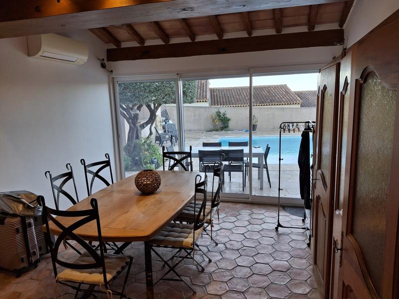 Maison - 212 m² - 8 pièces