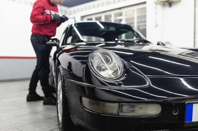 Atelier d'activités - 200 m² - 1 pièce