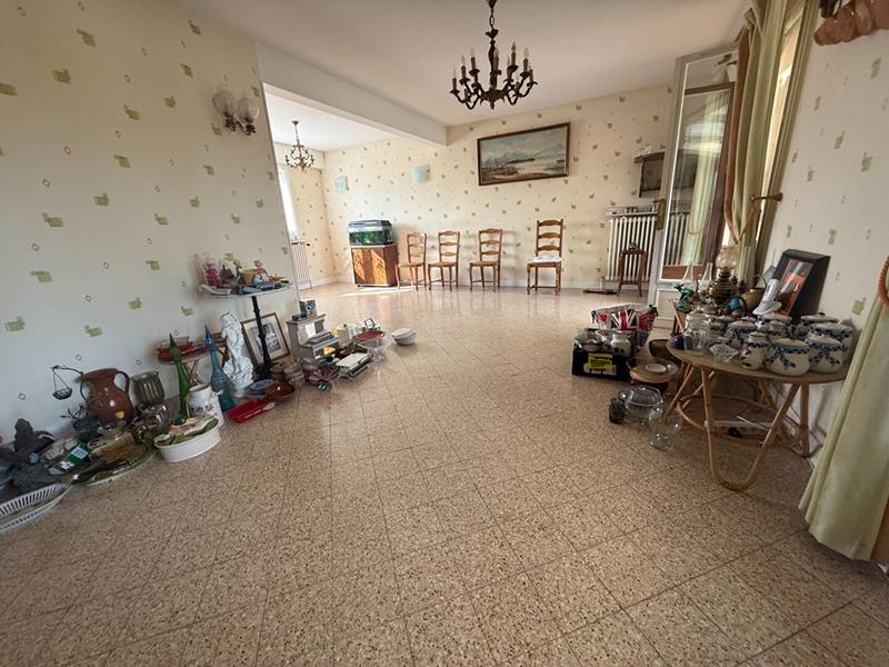 Maison - 162 m² - 7 pièces