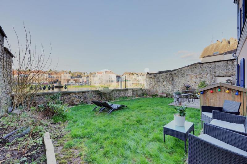 Villa - 190 m² - 7 pièces