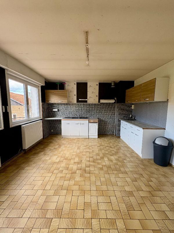 Maison - 137 m² - 6 pièces