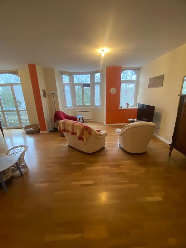 Appartement - 148 m² - 5 pièces