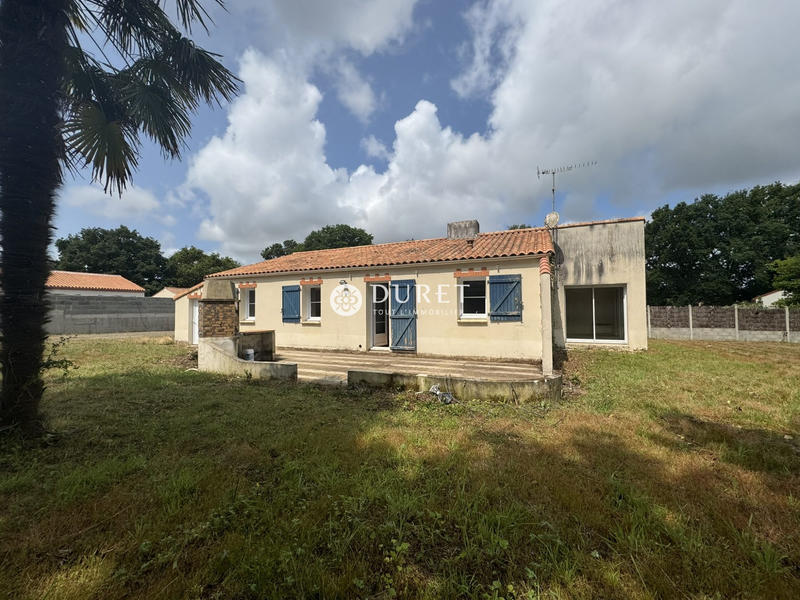 Maison - 110 m² - 4 pièces