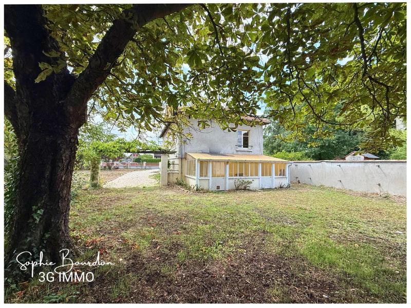 Maison - 159 m² - 6 pièces