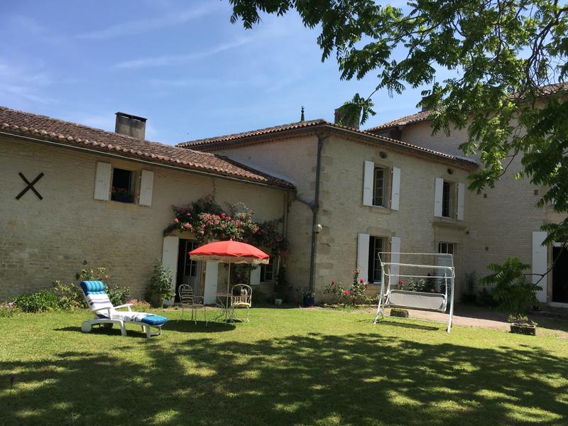 Viager - Maison ancienne - 550 m² - 12 pièces