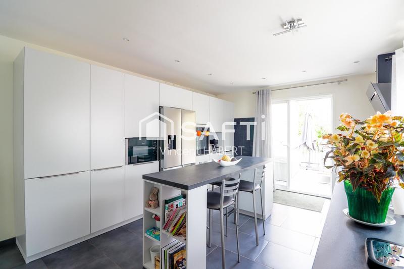 Maison - 174 m² - 6 pièces