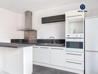 Appartement - 81 m² - 3 pièces