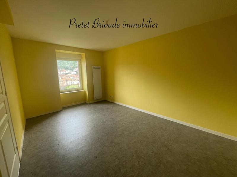 Maison - 85 m² - 5 pièces