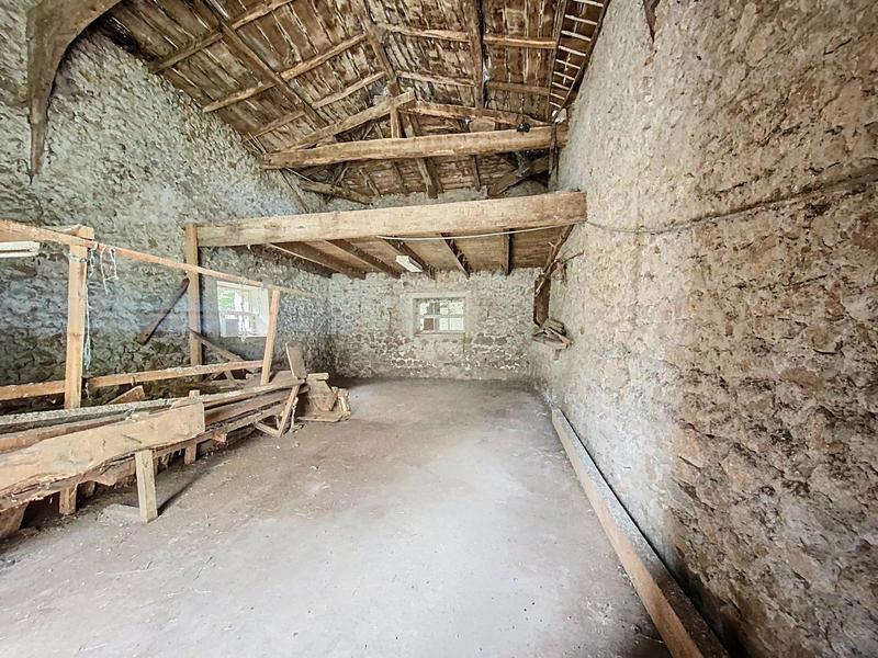 Maison - 200 m² - 4 pièces