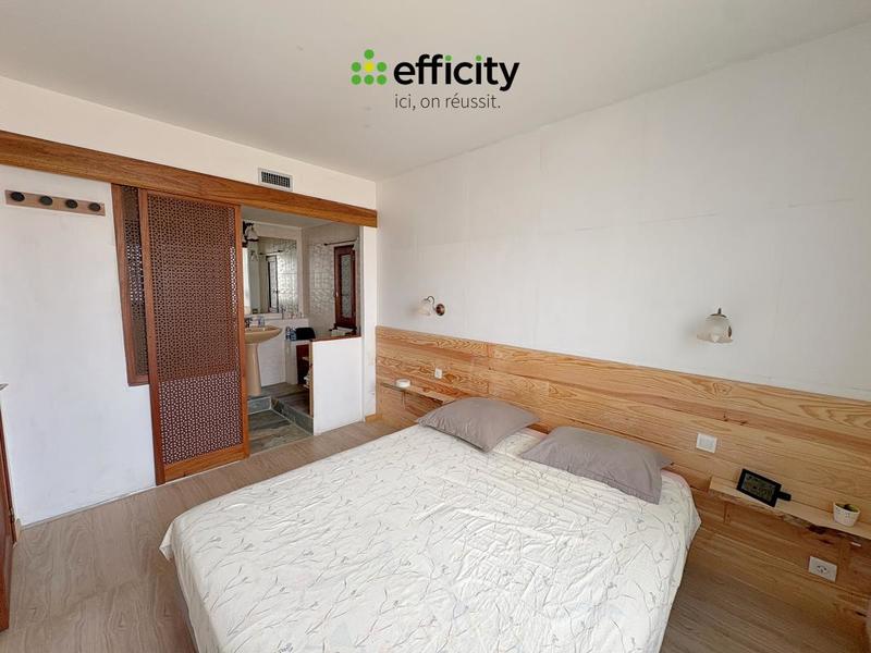 Maison - 188 m² - 7 pièces