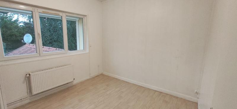 Maison - 100 m² - 6 pièces