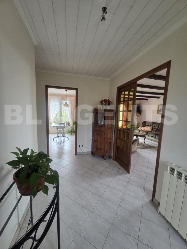 Maison traditionnelle - 113 m² - 5 pièces