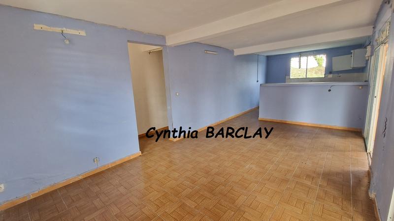 Maison - 187 m² - 9 pièces