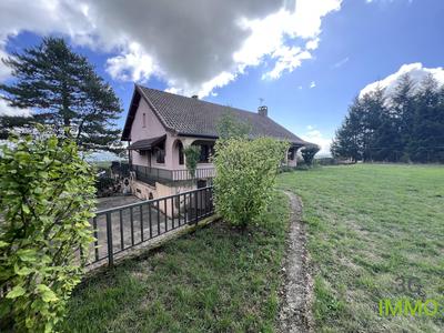 Villa - 160 m² - 7 pièces