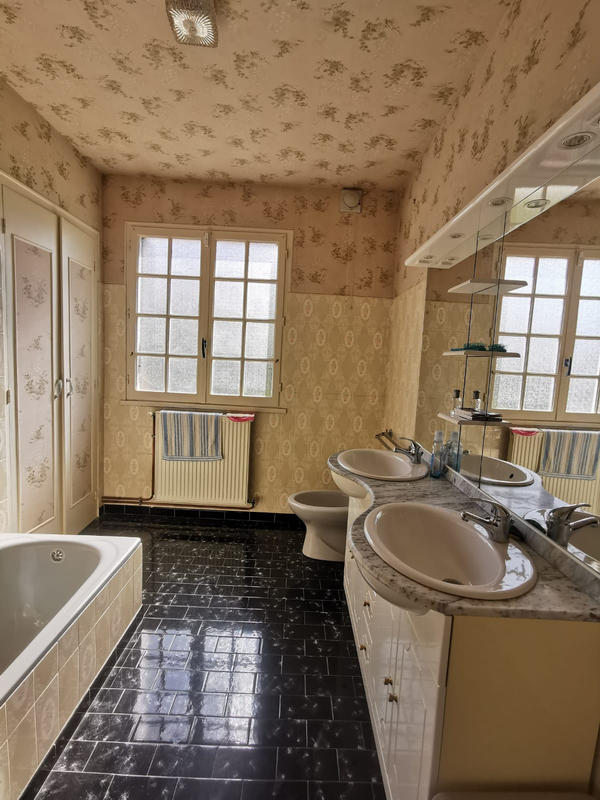 Maison - 103 m² - 4 pièces