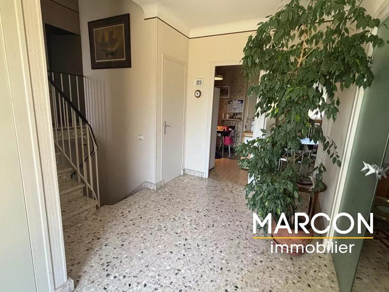 Maison - 158 m² - 6 pièces