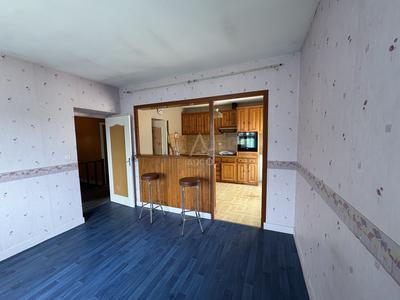 Maison en pierre - 108 m² - 4 pièces