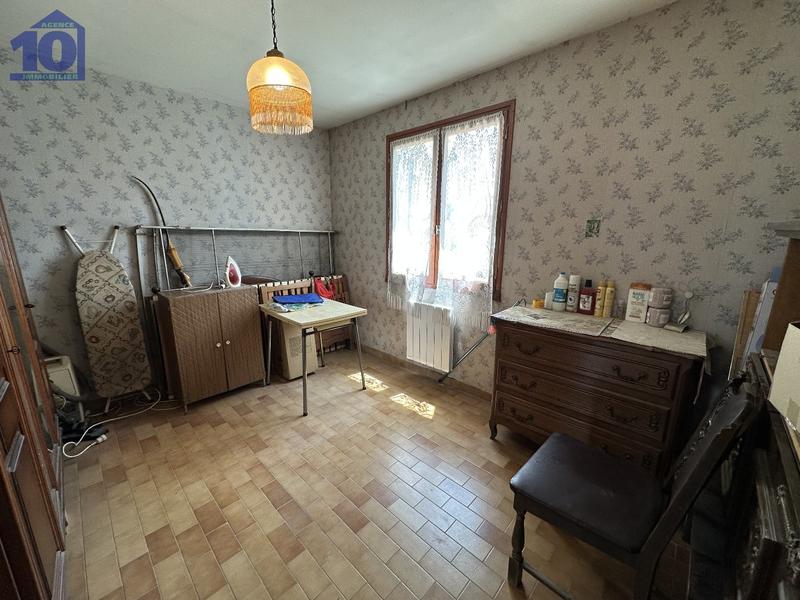 Maison - 92 m² - 6 pièces