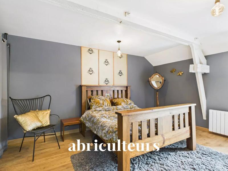 Maison - 147 m² - 7 pièces