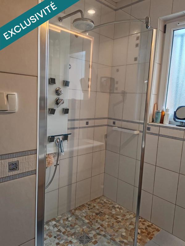 Maison - 165 m² - 8 pièces