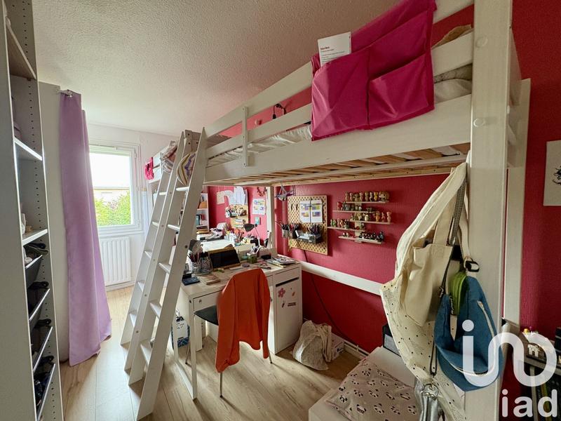 Appartement - 95 m² - 5 pièces