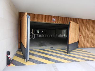 Parking - 12 m²