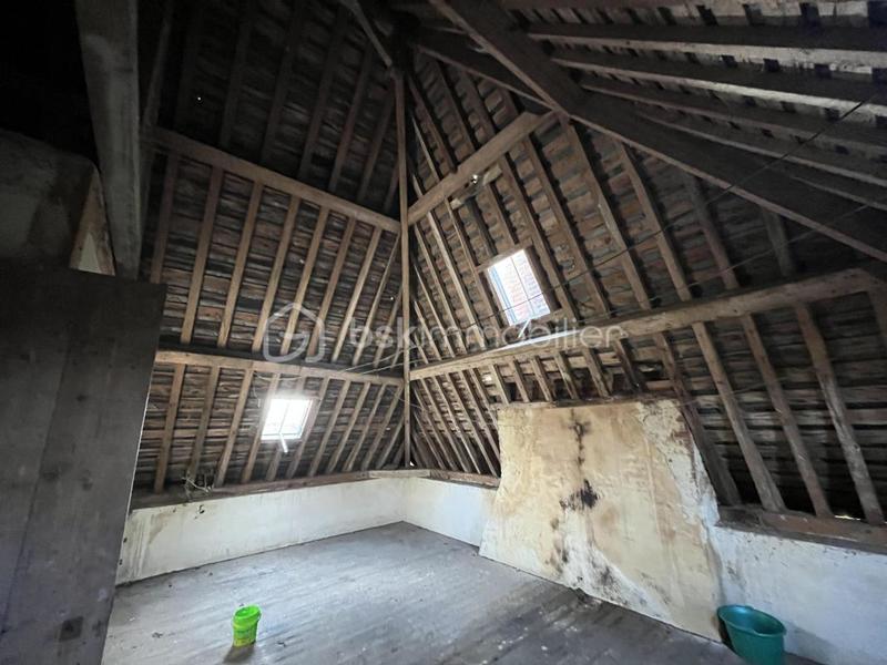 Corps de ferme - 280 m² - 11 pièces