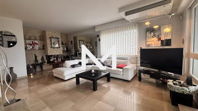 Appartement - 132 m² - 4 pièces