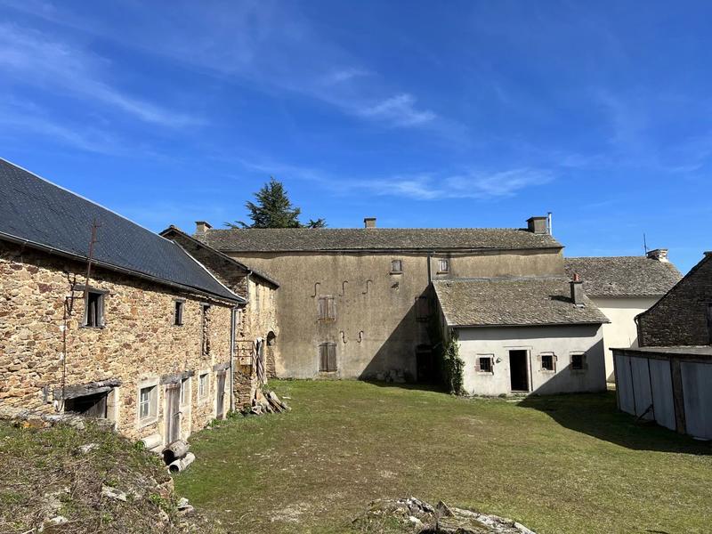 Maison - 138 m² - 8 pièces