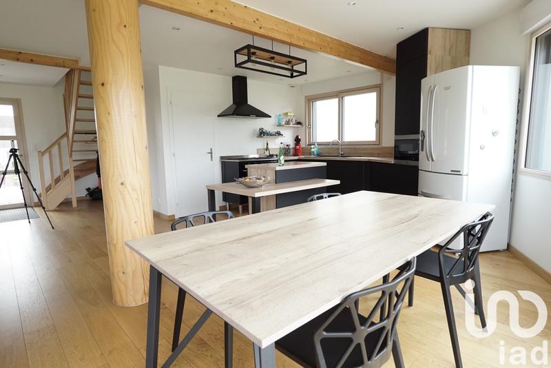 Maison - 150 m² - 6 pièces