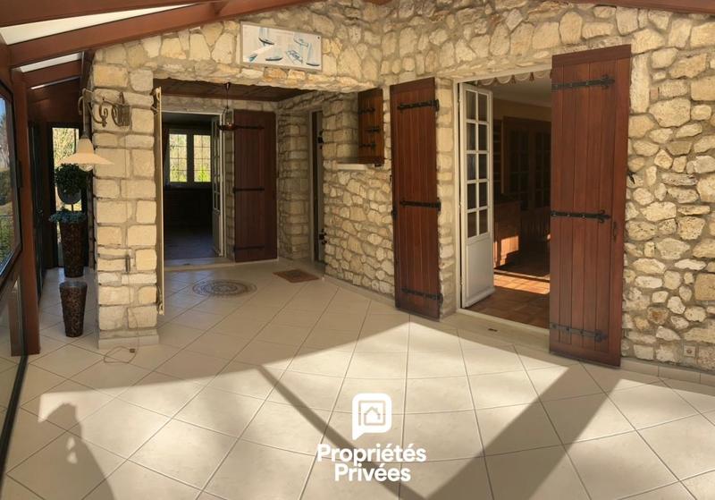 Maison - 176 m² - 6 pièces