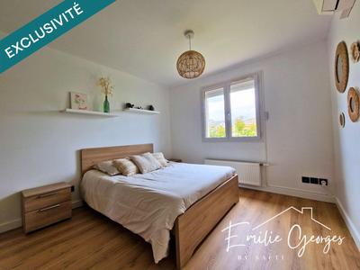 Maison - 102 m² - 5 pièces