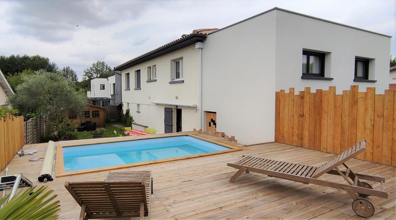 Maison - 200 m² - 9 pièces