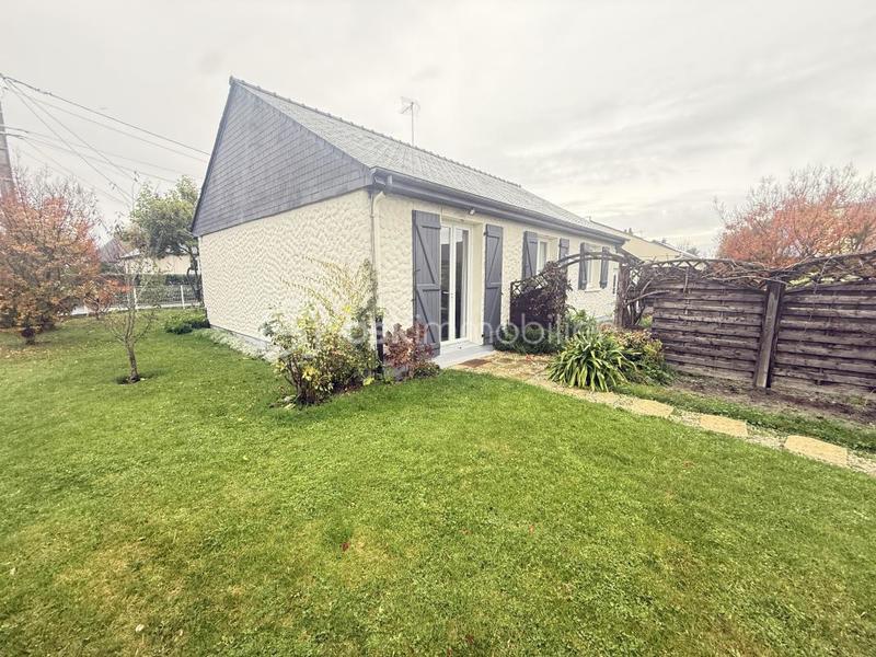 Maison - 96 m² - 5 pièces