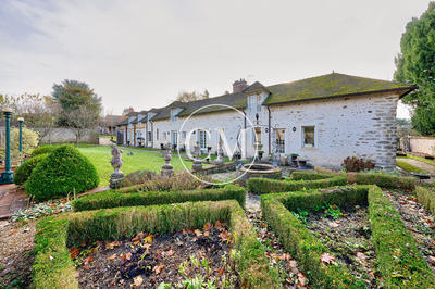 Maison bourgeoise - 520 m² - 10 pièces