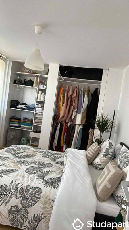 Chambre - 14 m² - 1 pièce