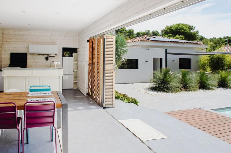 Maison - 235 m² - 6 pièces