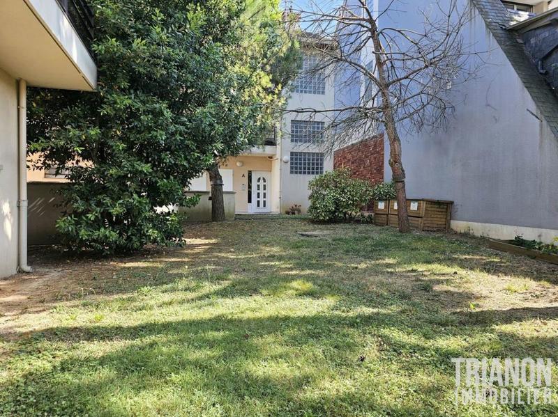 Appartement - 85 m² - 4 pièces