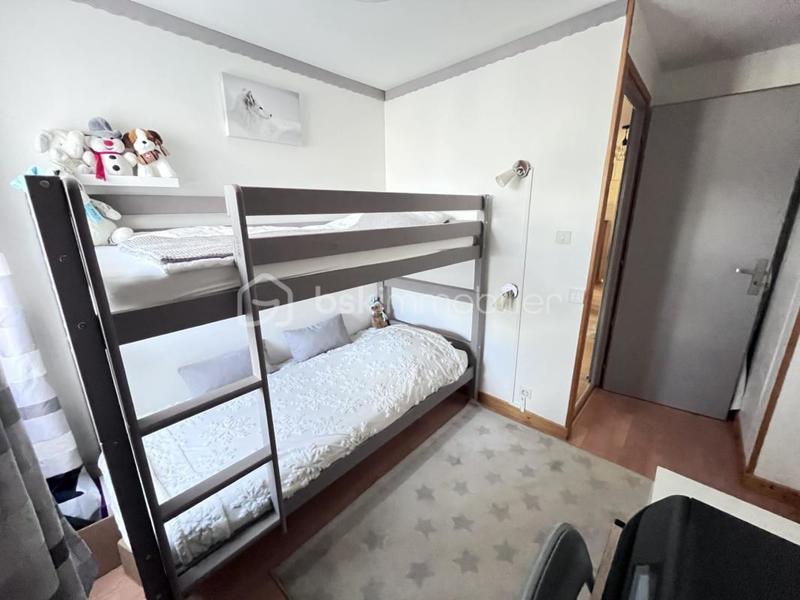 Appartement - 83 m² - 5 pièces