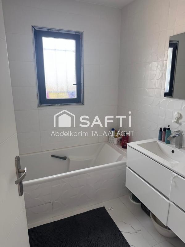 Maison - 143 m² - 5 pièces