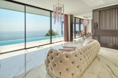 Villa - 570 m² - 7 pièces