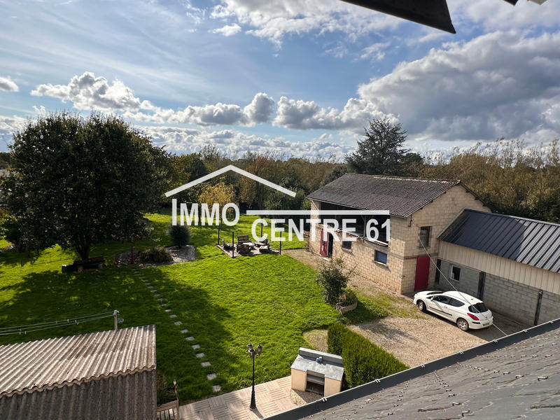 Maison - 105 m² - 5 pièces