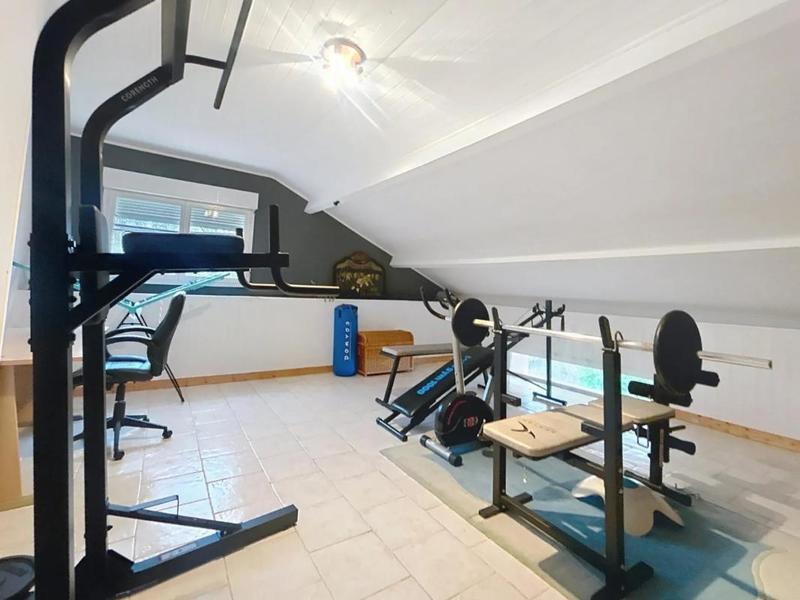 Propriété - 450 m² - 11 pièces