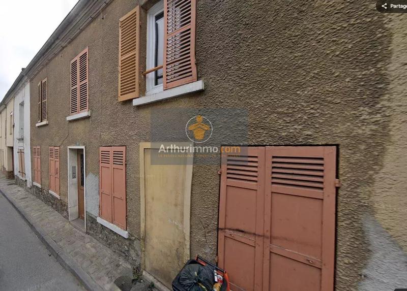 Immeuble - 140 m² - 9 pièces