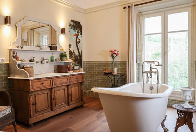 Propriété - 270 m² - 5 pièces