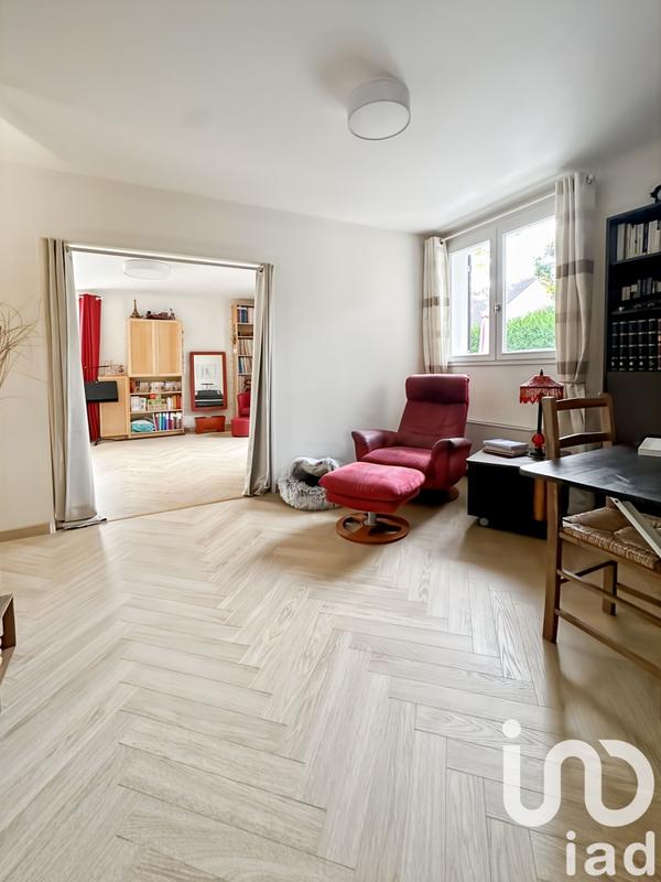 Maison - 289 m² - 9 pièces