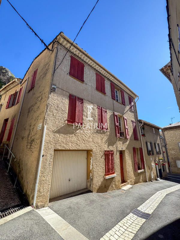 Appartement - 91 m² - 4 pièces