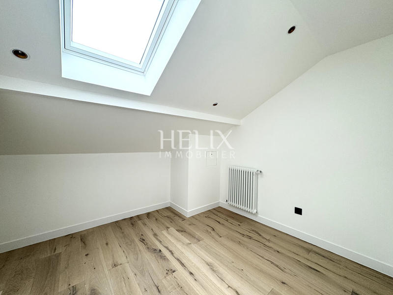 Maison - 111 m² - 4 pièces